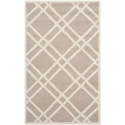 Deedgra Hand Tufted Wool Geometric Rug