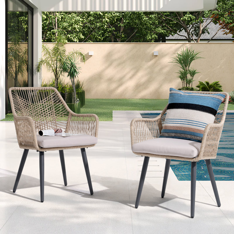 Chaise de patio en rotin avec coussins, Beige