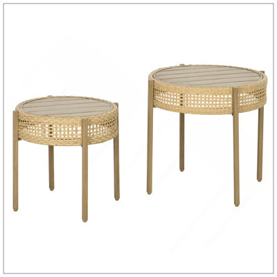 Ensemble de table de patio en osier 2 pièces Outsunny, ensemble de table de bout en rotin PE, ensemble de table basse ronde d'extérieur, multifonctionnel, plateau en métal à lattes, brun