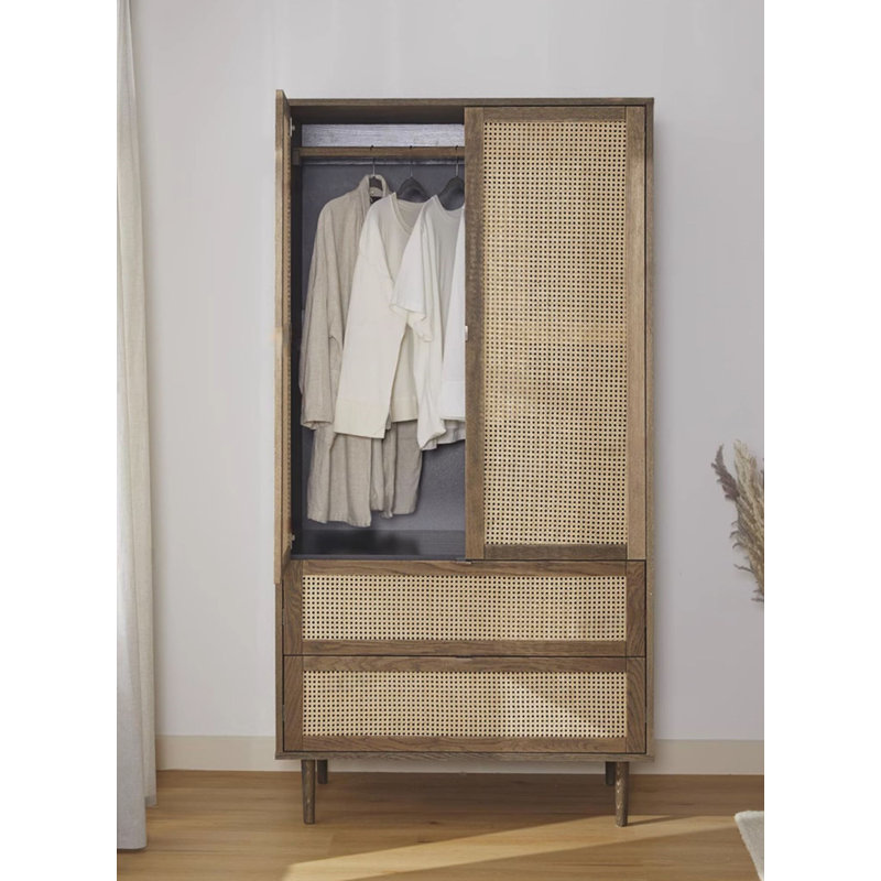 Garde-robe simple et luxueuse, Noyer