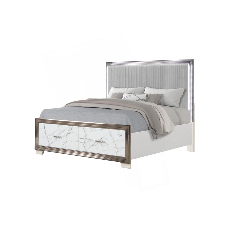 Grand lit Desire - Tête de lit tapissier à DEL avec rangement pour pied de lit à motif de marbre et garniture métallique pour une chambre à coucher chic et moderne