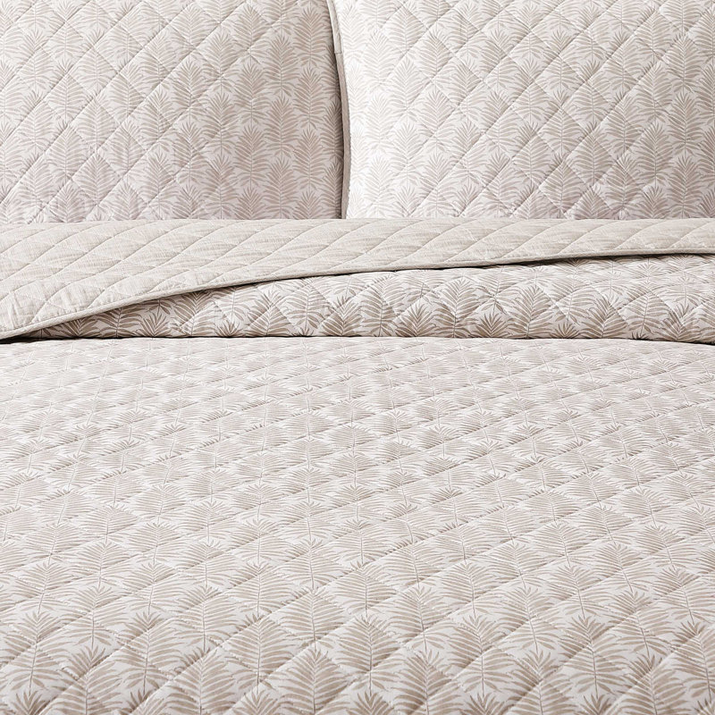 Fronds Quilt, King Quilt + 2 King Shams, Beige