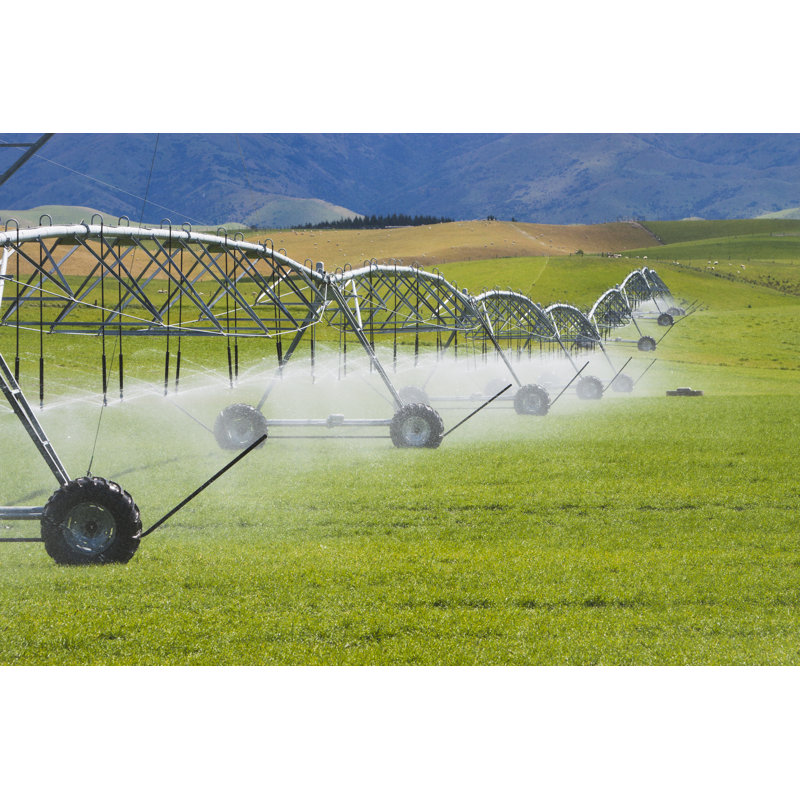 Sprinkler par Nazar_Ab - Photographie sur toile tendue, H 24 po x l 36 po