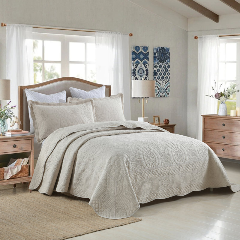 Khaki Cotton Oversized Queen Quilt Bedspread Set