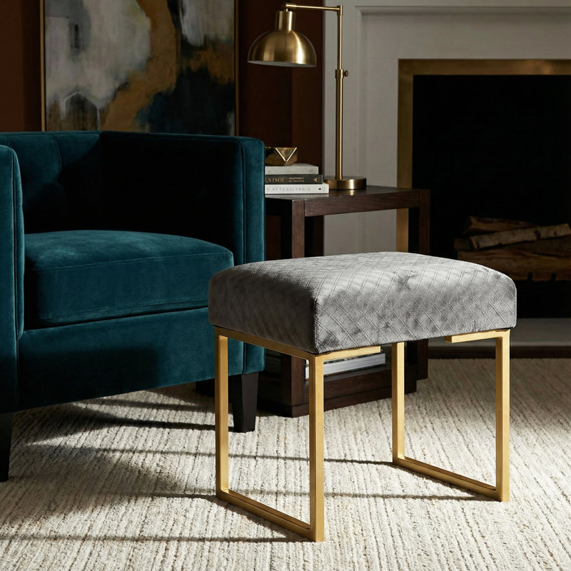 Repose-pieds carré standard en velours de 19 po Pereyra, Gris