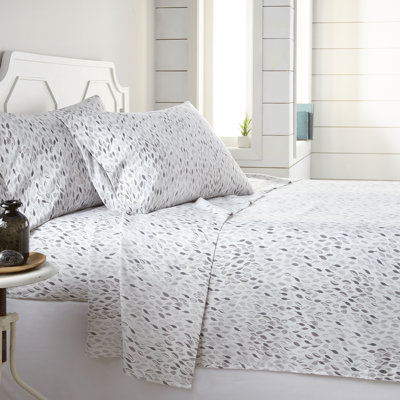 Southshore Fine Linens Botanical Leaves Sheet Set in White and Grey, 100 GSM Double-Brushed Microfiber Botanical Print with 14-Inch Deep Pocket, 1 Flat Sheet, 1 Fitted Sheet and 2 Pillowcases, Queen