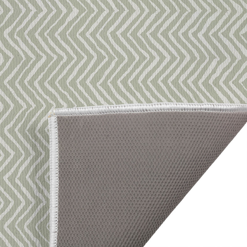 Chevron Snug Outdoor Doormat, 21" W x 34" L, Light Green