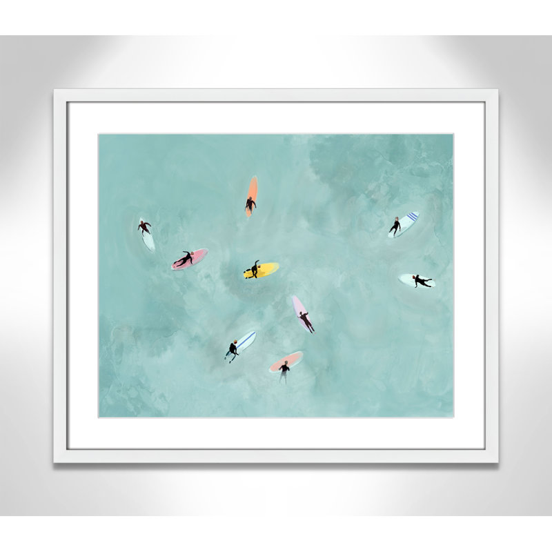 «Floating on Waves» par Lily K, L 25,5 po x H 21,5 po, Imprimé mat, Blanc satiné