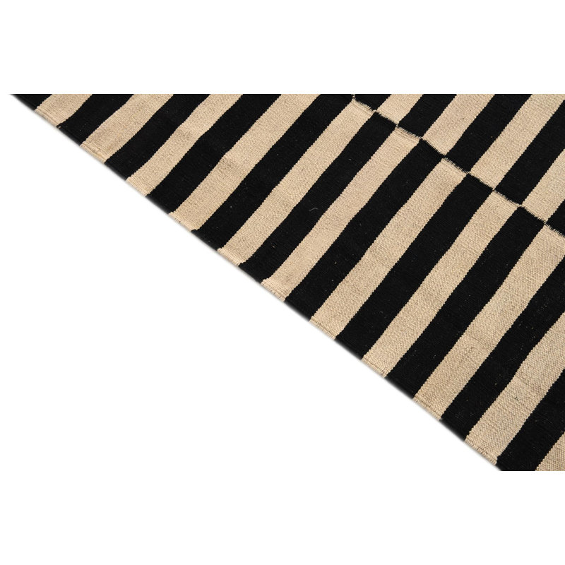 Tapis noir et blanc Orta