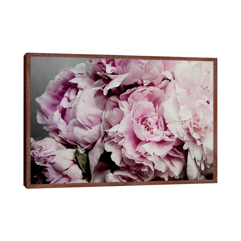 Elizabeth Urquhart - Print on Canvas, 66.04 cm H x 45.72 cm W, Classic Wood Floater Framed