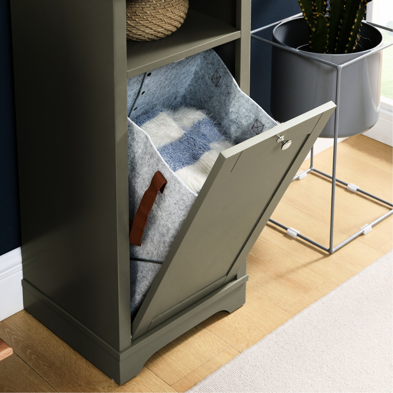 Rangement de salle de bain de 63,8 po de hauteur avec 4 tablettes réglables et un panier à linge. Élégant et pratique pour les sous-sols de maison