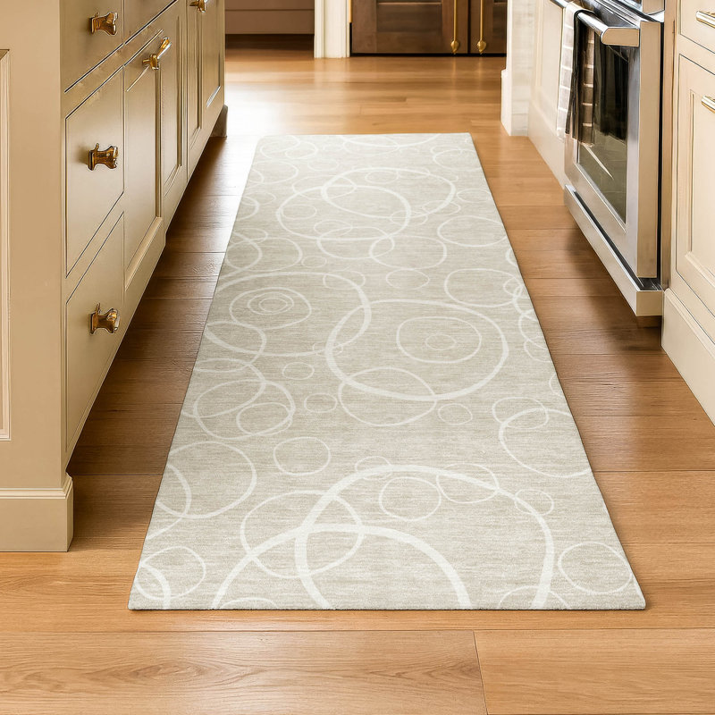 Tapis lavable à la machine de qualité supérieure Mayfield AMF2407, Beige, Tapis de couloir 2 pi 3 po x 7 pi 6 po