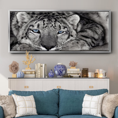 Snow Leopard Sanctuary - toile encadrée