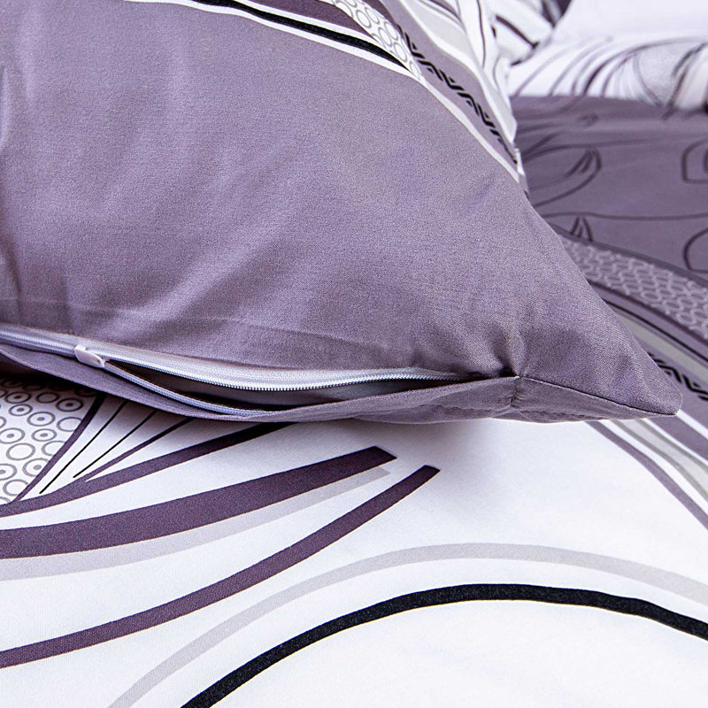 Polyester Duvet Cover Set with Pillow Shams Included