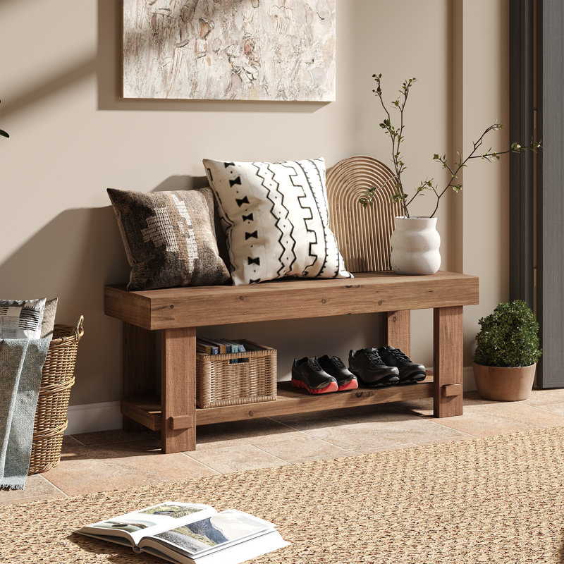 Banc en bois de sapin massif avec tablette de rangement Danard, L 42,5 po