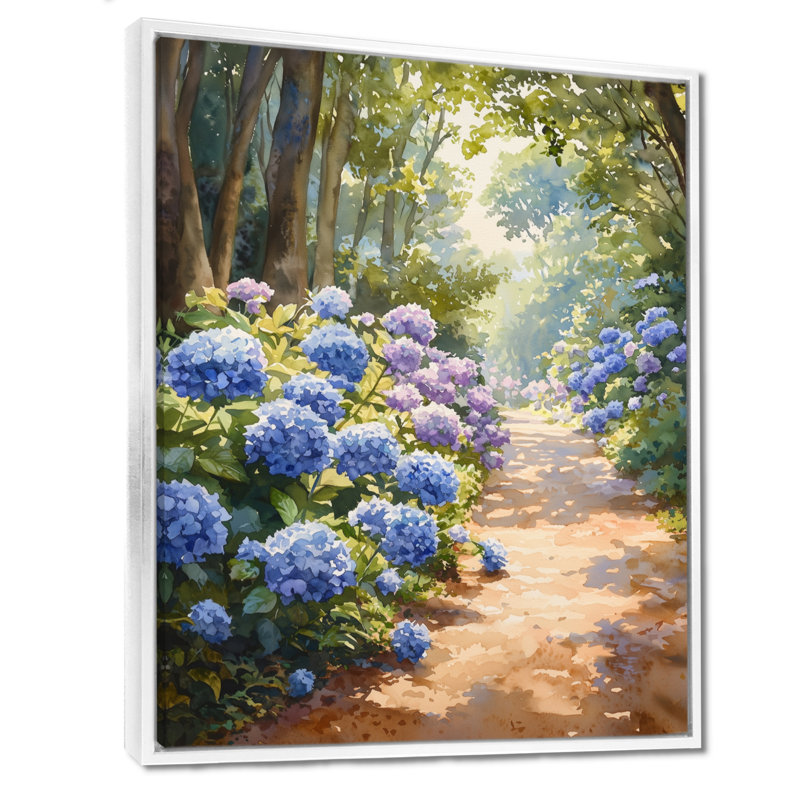 Hydrangeas in the Garden Path II - Hydrangea Wall Art for Living Room, H 32 po x l 16 po, Impression encadrée flottante