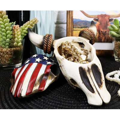 Bruneau Figurines & Sculptures