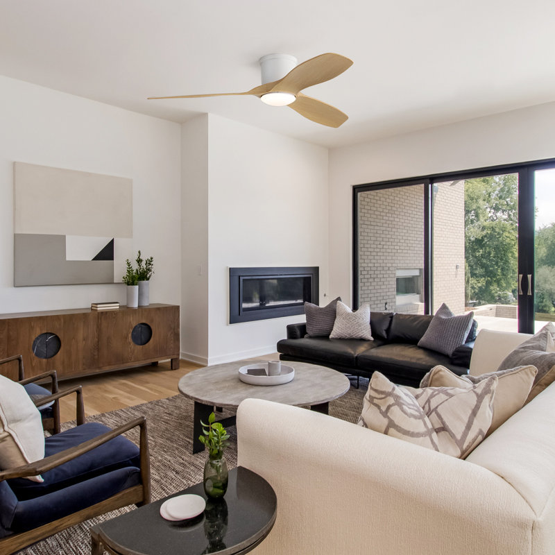 Ventilateur de 52 po à 3 pales 52 po avec lumière DEL et télécommande, Blanc