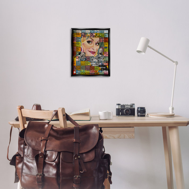 «Dolly Parton Collage» par Sabin, H 21 po x l 17 po, Cadre flottant noir de jais