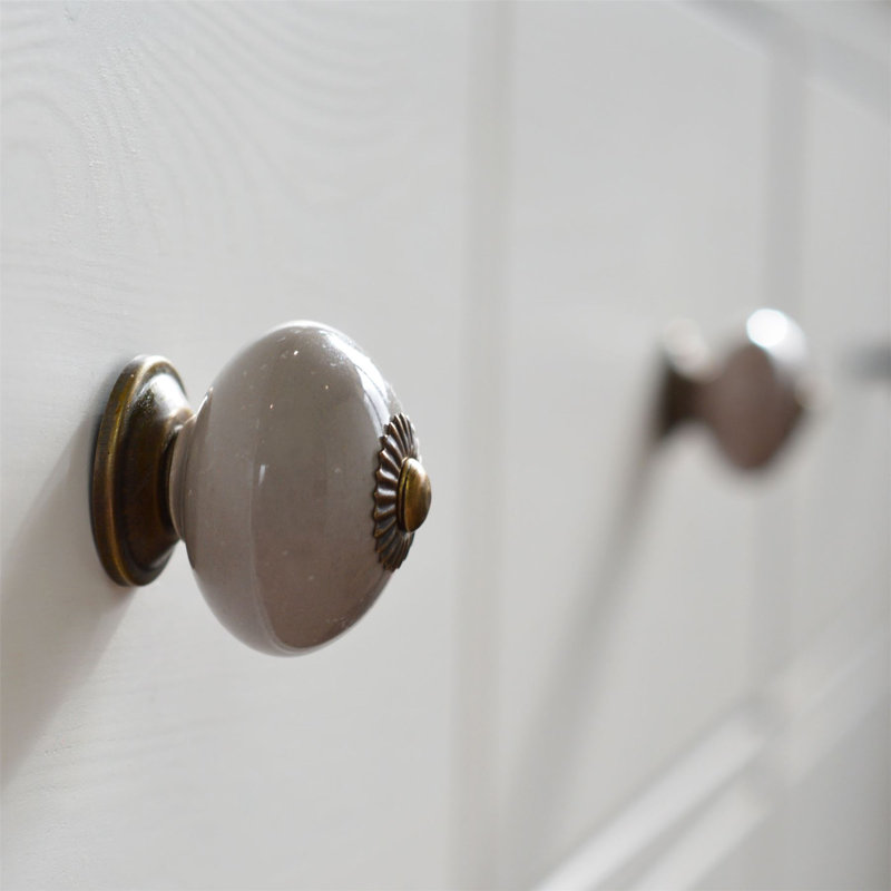 Nicola Spring - Round Ceramic Cabinet Knobs, Grey