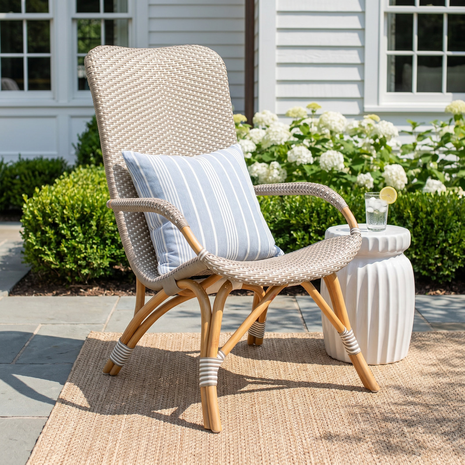 Philly Wicker Outdoor Lounge Chair