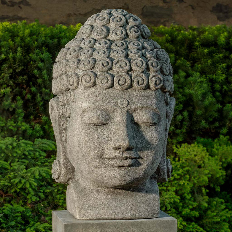 Temple, tête de bouddha