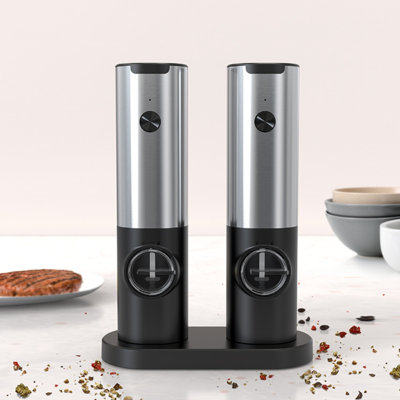 Ensemble de moulin à poivre et à sel électrique avec base USB rechargeable, aucune pile nécessaire, fonctionnement à une main, agitateurs à moulin à épices alimentés automatiquement