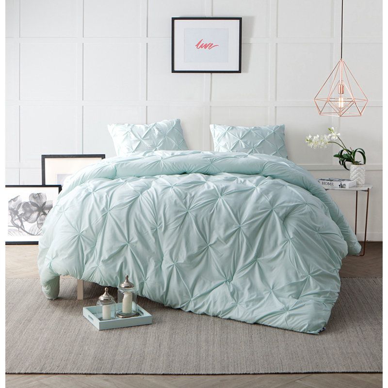 Microfiber / Polyester Comforter, Full XL Comforter + 2 Shams, Off White