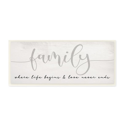 «Family Love Never Ends Sentiment», typographie charmante
