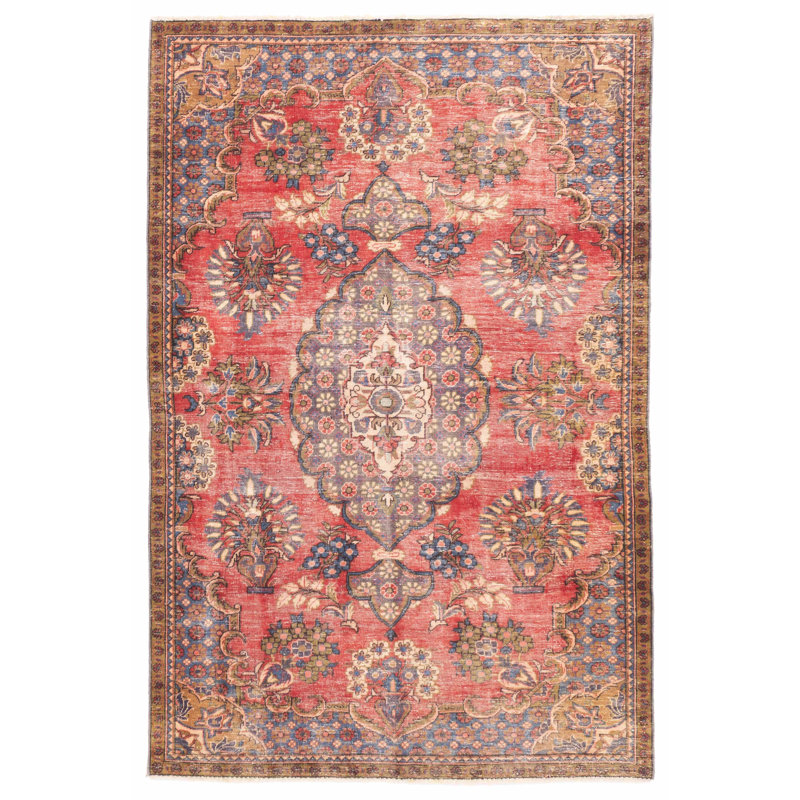 Tapis rouge Antalya Vintage 5 pi 1 po x 7 pi 9 po