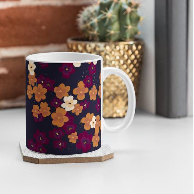 Grande tasse à café à fleurs pensées