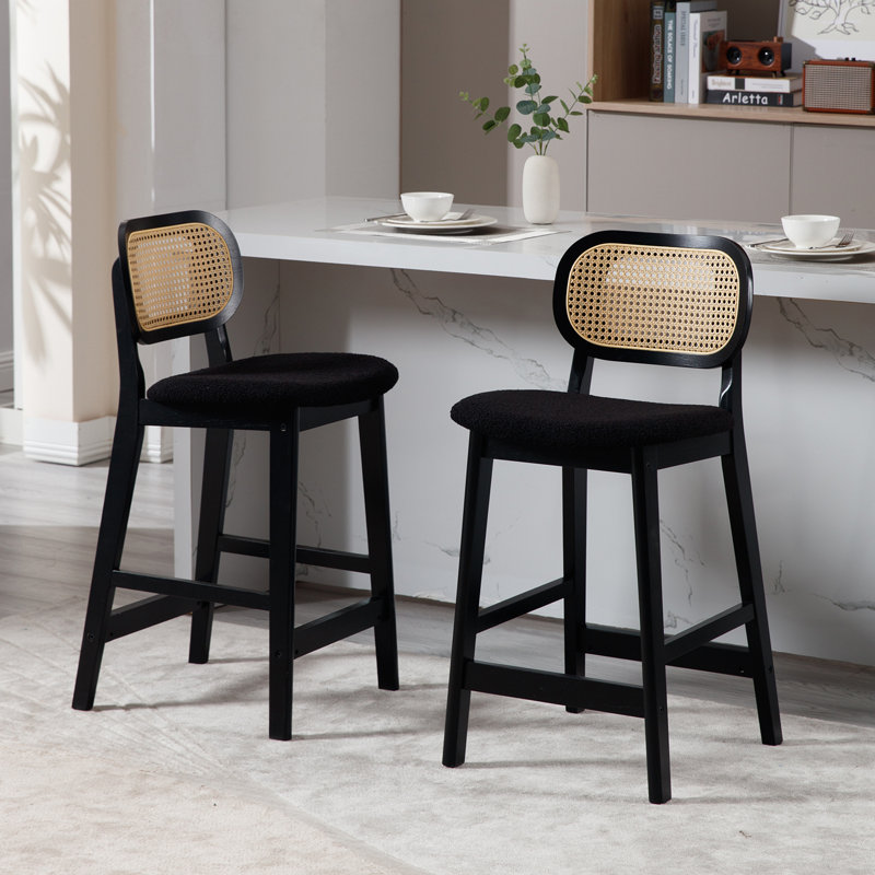 Tabouret de comptoir en bois massif de 25,5 po Azarah, Tissu en peluche - noir, Noir