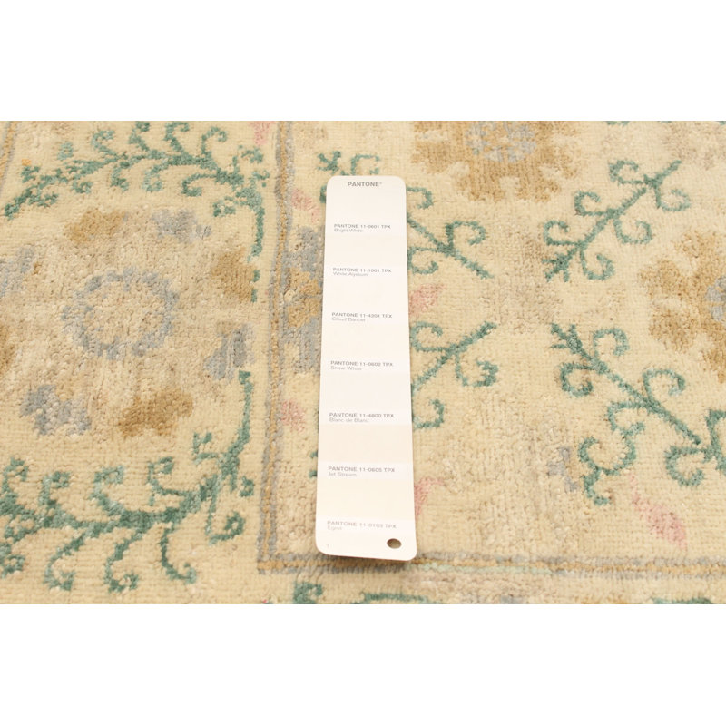 Tapis unique en laine noué à la main 4 pi 7 po x 5 pi nouvel âge Lahore Finest Beige Cartisha