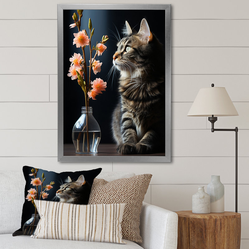 Portrait de chat III sur toile, Cadre photo argenté, H 44 po x l 34 po x P 1,5 po