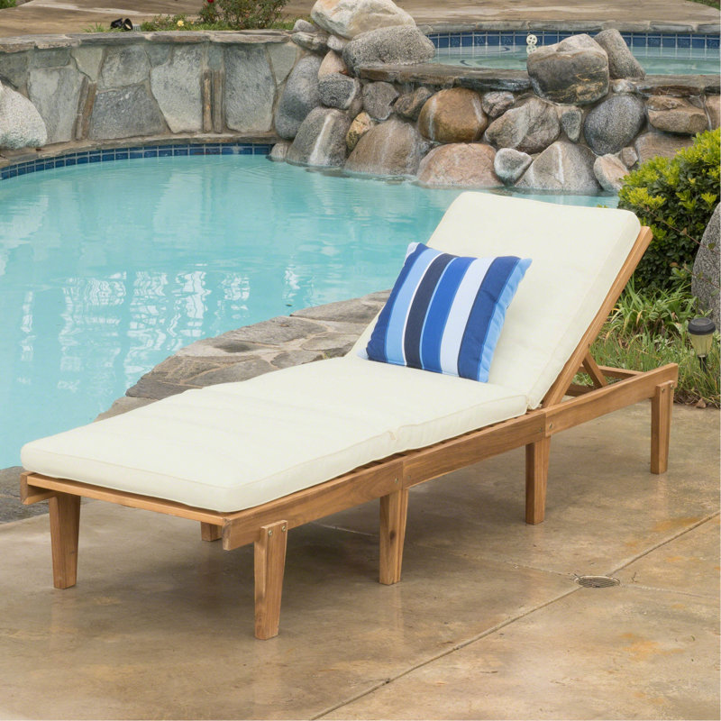 Chaise longue en bois Ariana KD avec coussin