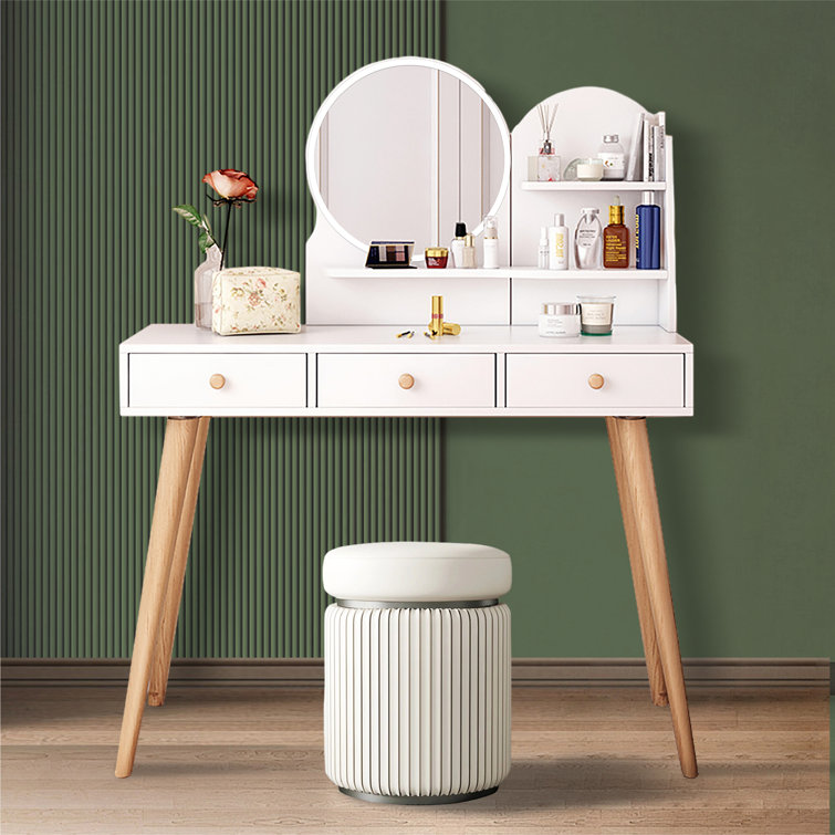 https://assets.wfcdn.com/im/18512981/resize-h755-w755%5Ecompr-r85/2693/269328886/Hoskie+Vanity.jpg
