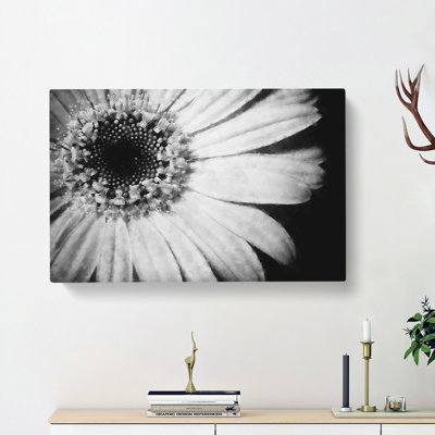 Pretty Flower - Wrapped Canvas