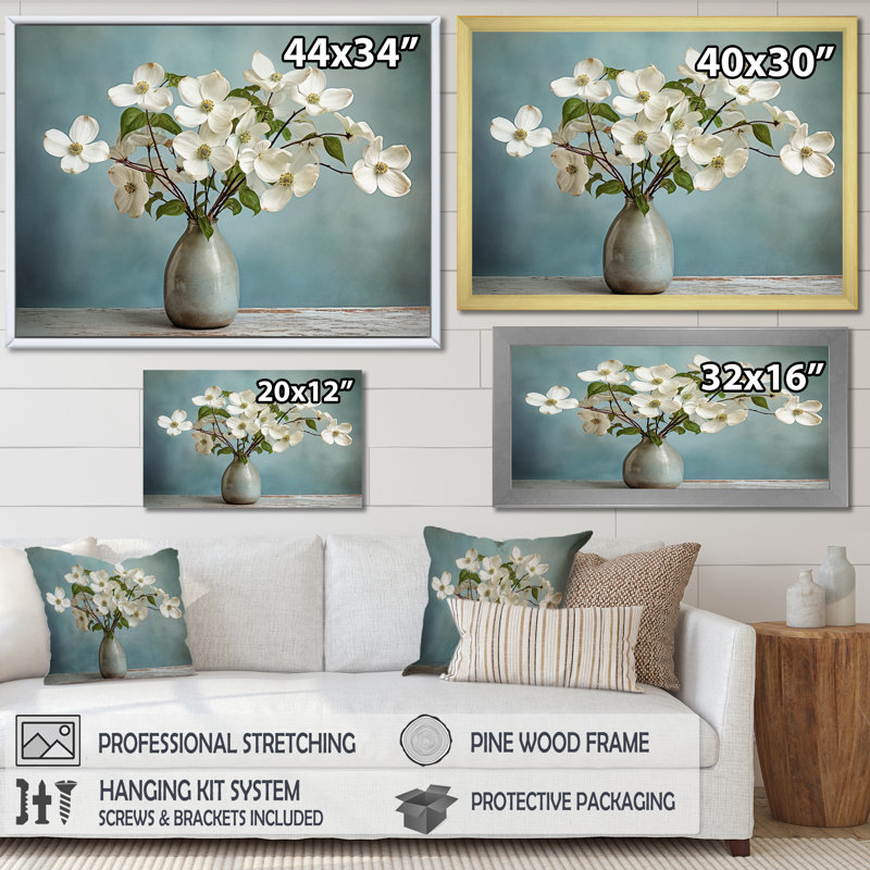 «Dogwood Bouquet Still Life» sur toile, Cadre flottant blanc, H 24 po x l 32 po x P 1 po