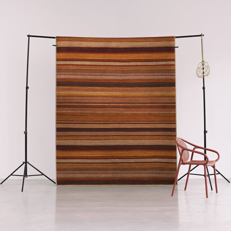 Tapis décoratif moderne à rayures orange et orange, Rectangle 4 pi 7,12 po x 6 pi 6,74 po