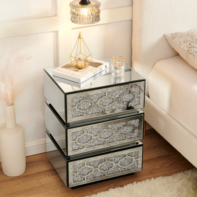 Table de chevet de chevet, table d'appoint moderne à 3 tiroirs, table de bout décorative argentée avec diamants écrasés