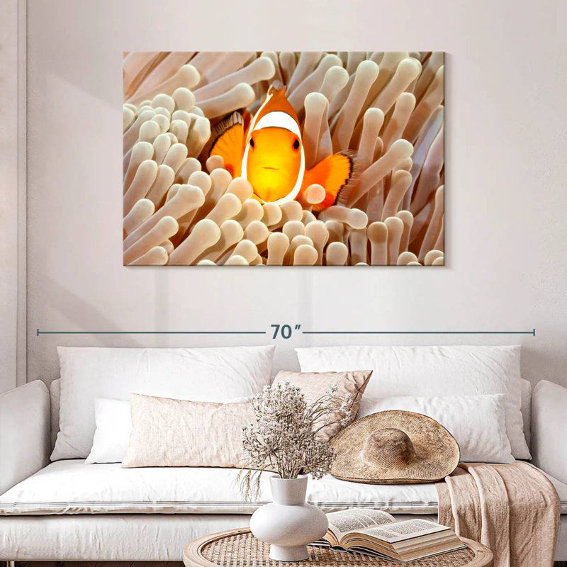 Clownfish Anemone, 30" H x 45" W