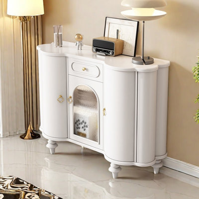 Armoire d'appoint européenne rétro moderne.