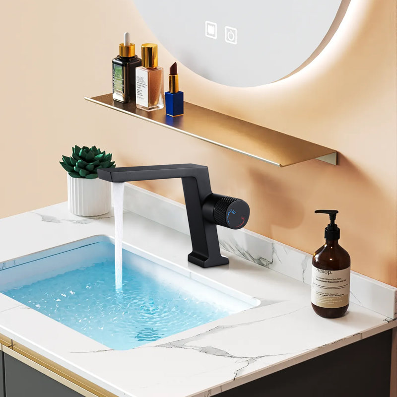 Single-handle Bathroom Faucet with Drain Assembly, Matte Black