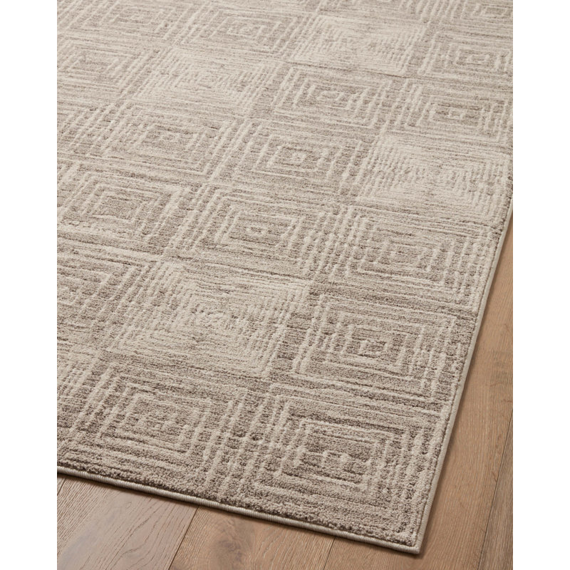Geometric Machine Woven Polyester Area Rug in Sand, Rectangle 6'7" x 9'3"