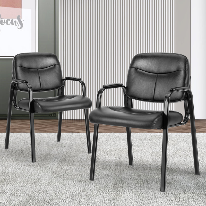 Chaise de salle de conférence empilable en cuir 22,24 po avec structure en métal