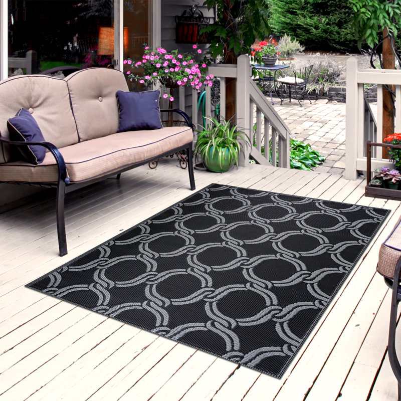 Tapis intérieur / extérieur noir Balal, Rectangle 6 pi x 9 pi