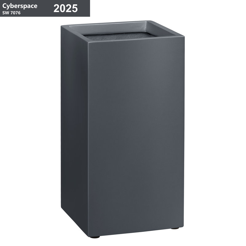 Wolfdale Pot Planter, Gray
