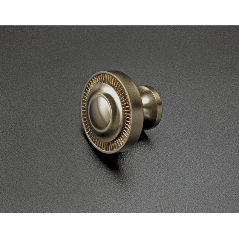 Poignée ronde de 1 1/8 po de diamètre frappée, Laiton satiné, 1.13"