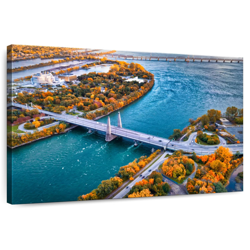 Nicci Majestic, pont de Montréal, H 8 po x l 12 po