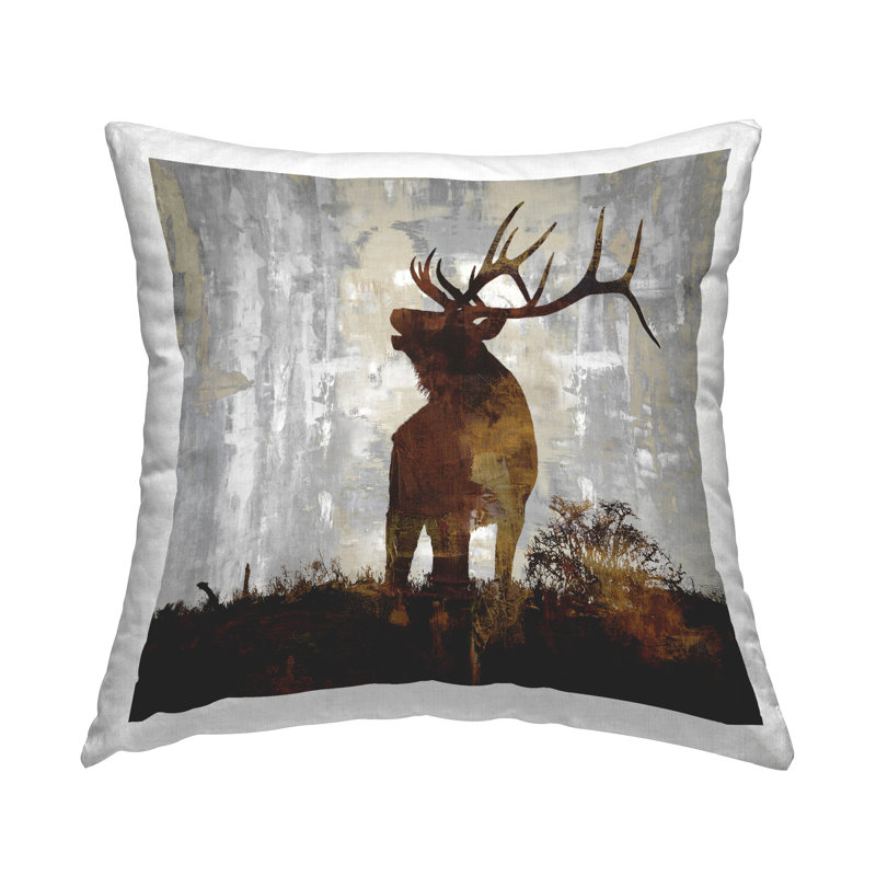 Coussin brun brun rustique à motif de forêt de chevreuils, imprimé par Carl Colburn, Cerf 1